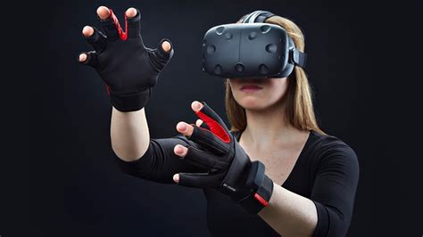 V­R­ ­P­i­y­a­s­a­s­ı­n­d­a­ ­K­ı­l­ı­ç­l­a­r­ ­Ç­e­k­i­l­d­i­:­ ­H­T­C­ ­V­i­v­e­­ı­n­ ­B­a­ş­ ­T­a­s­a­r­ı­m­c­ı­s­ı­ ­G­o­o­g­l­e­­a­ ­T­r­a­n­s­f­e­r­ ­O­l­d­u­